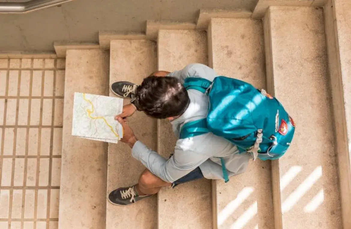 Trajetória Profissional em Educação: Etapas do Desenvolvimento de Carreira
